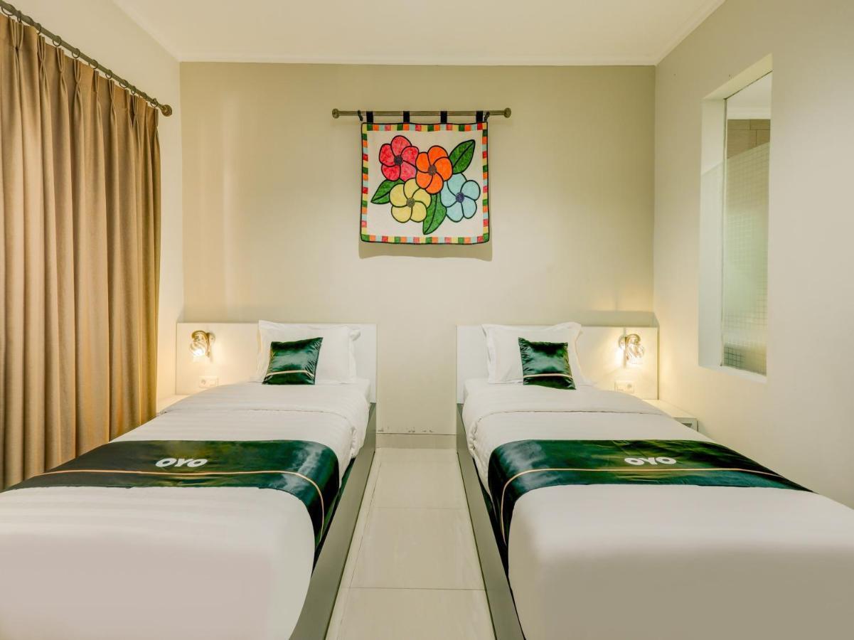 Collection O 3945 Bale Tardian Syariah Hotel Melati Exterior photo